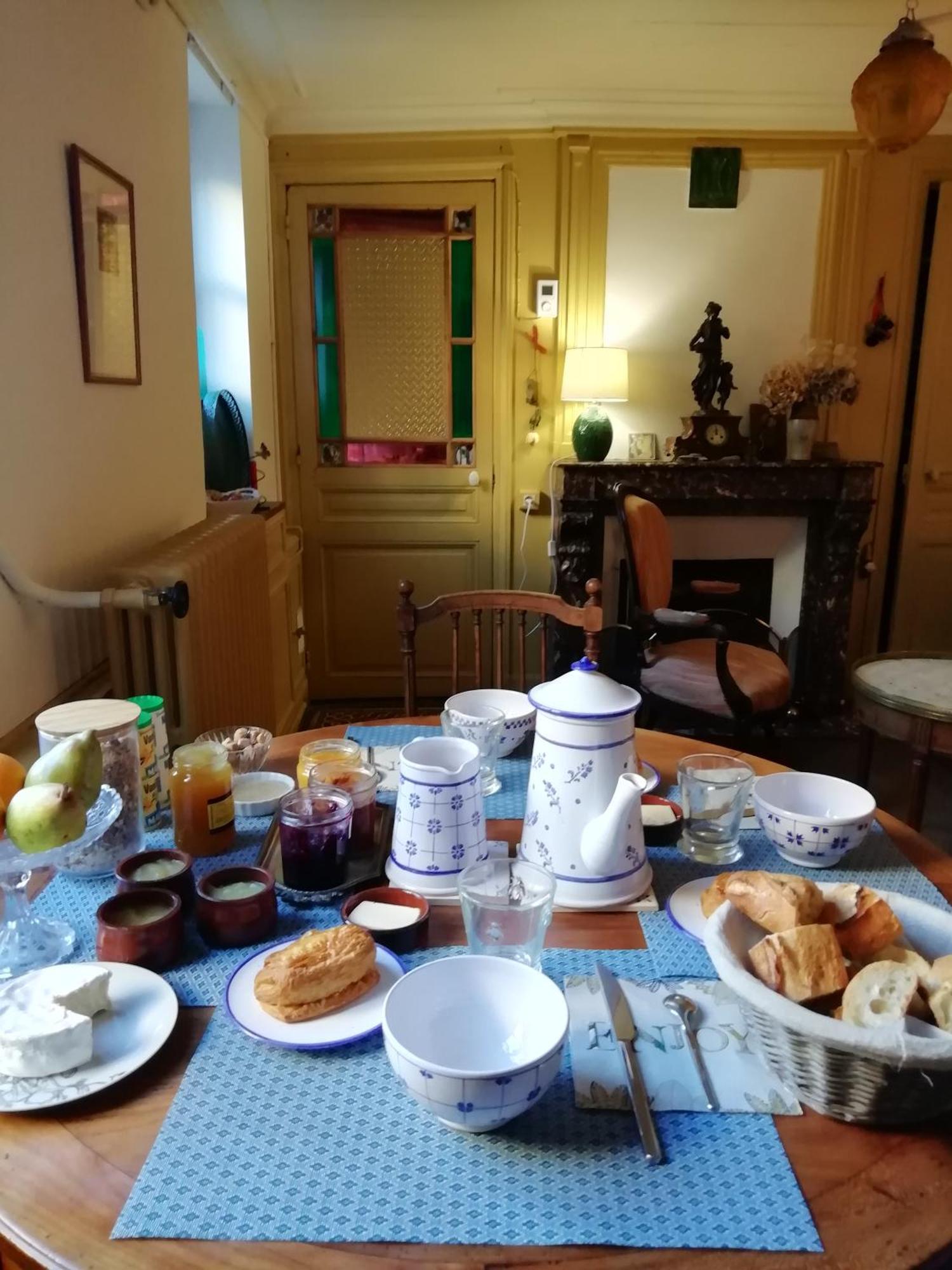 La "Charcuterie" Greber Acomodação com café da manhã Beauvais Exterior foto